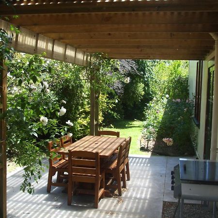 Villa In The Vines Martinborough Εξωτερικό φωτογραφία